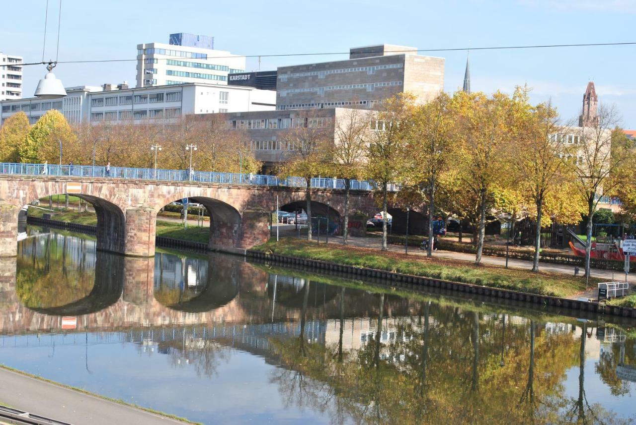 Im Grunen Am Stadtrand Saarbruecken Exterior photo